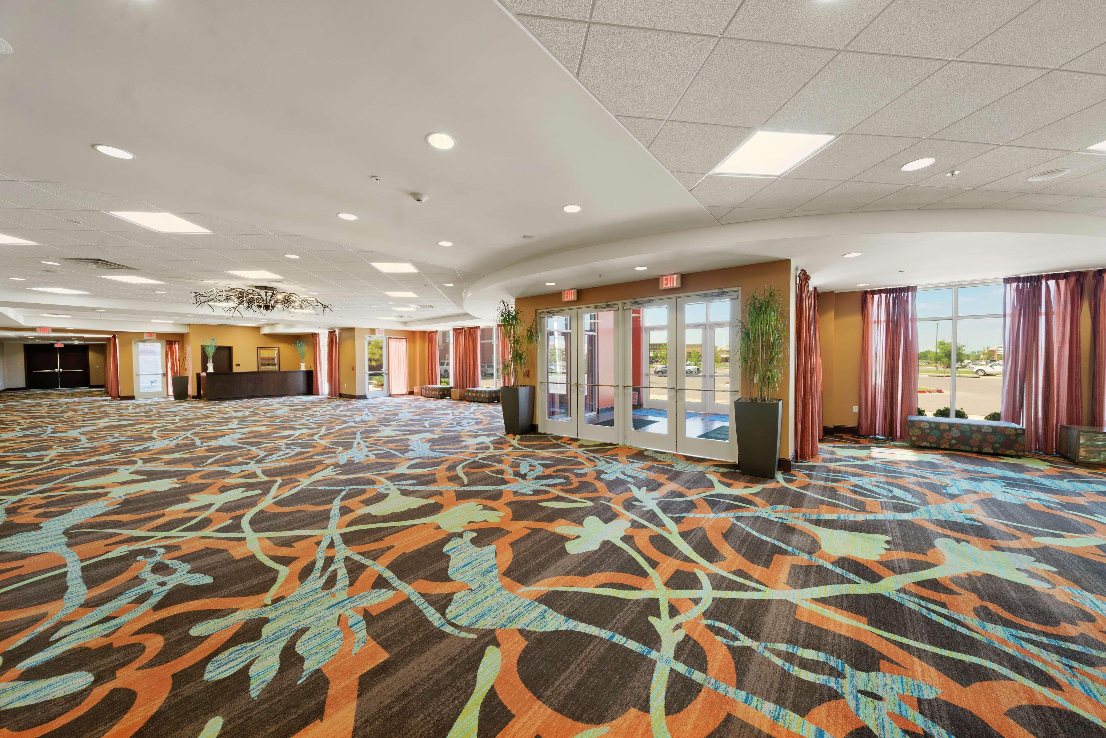 Hilton Garden Inn Lawton-Fort Sill Bagian luar foto