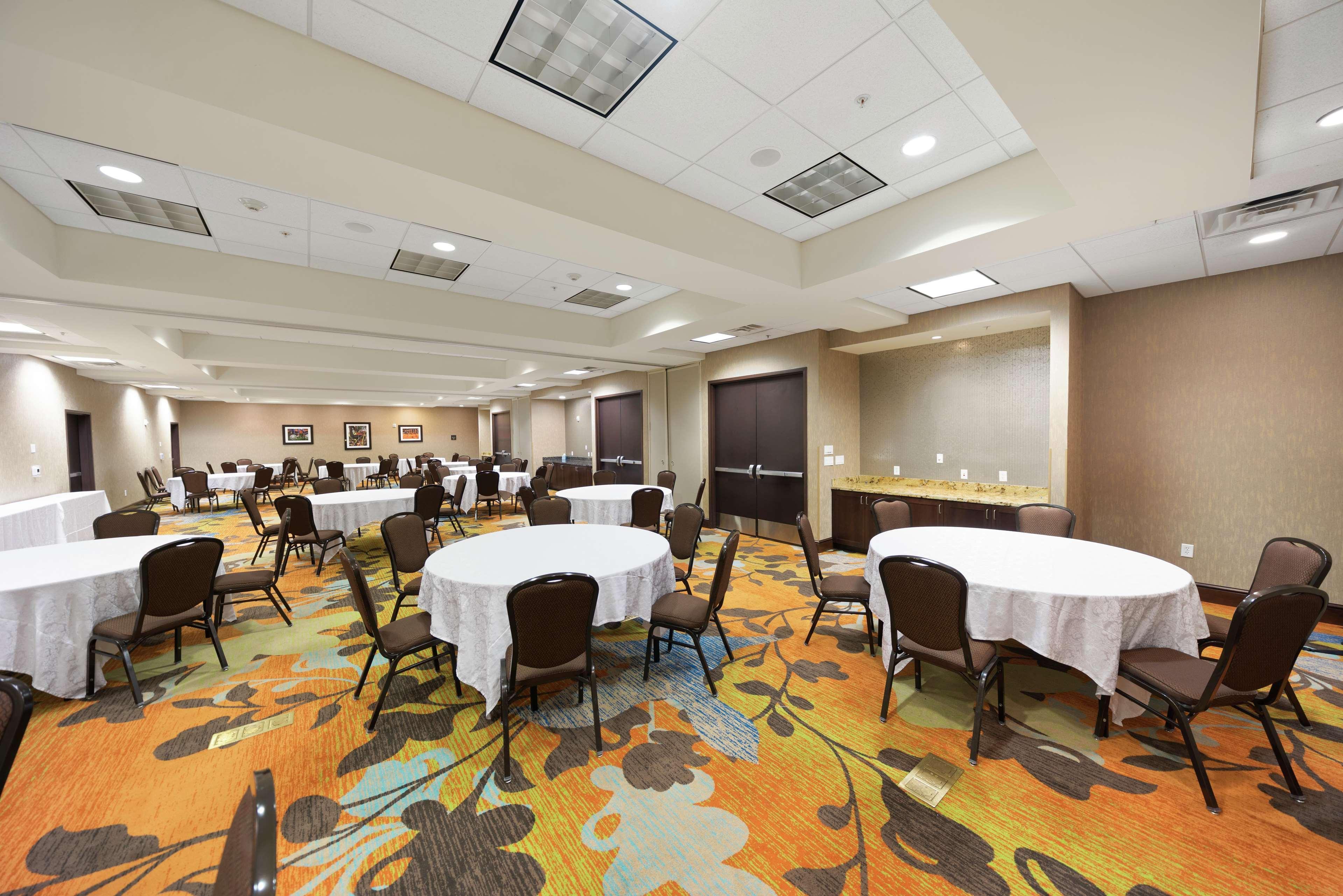Hilton Garden Inn Lawton-Fort Sill Bagian luar foto