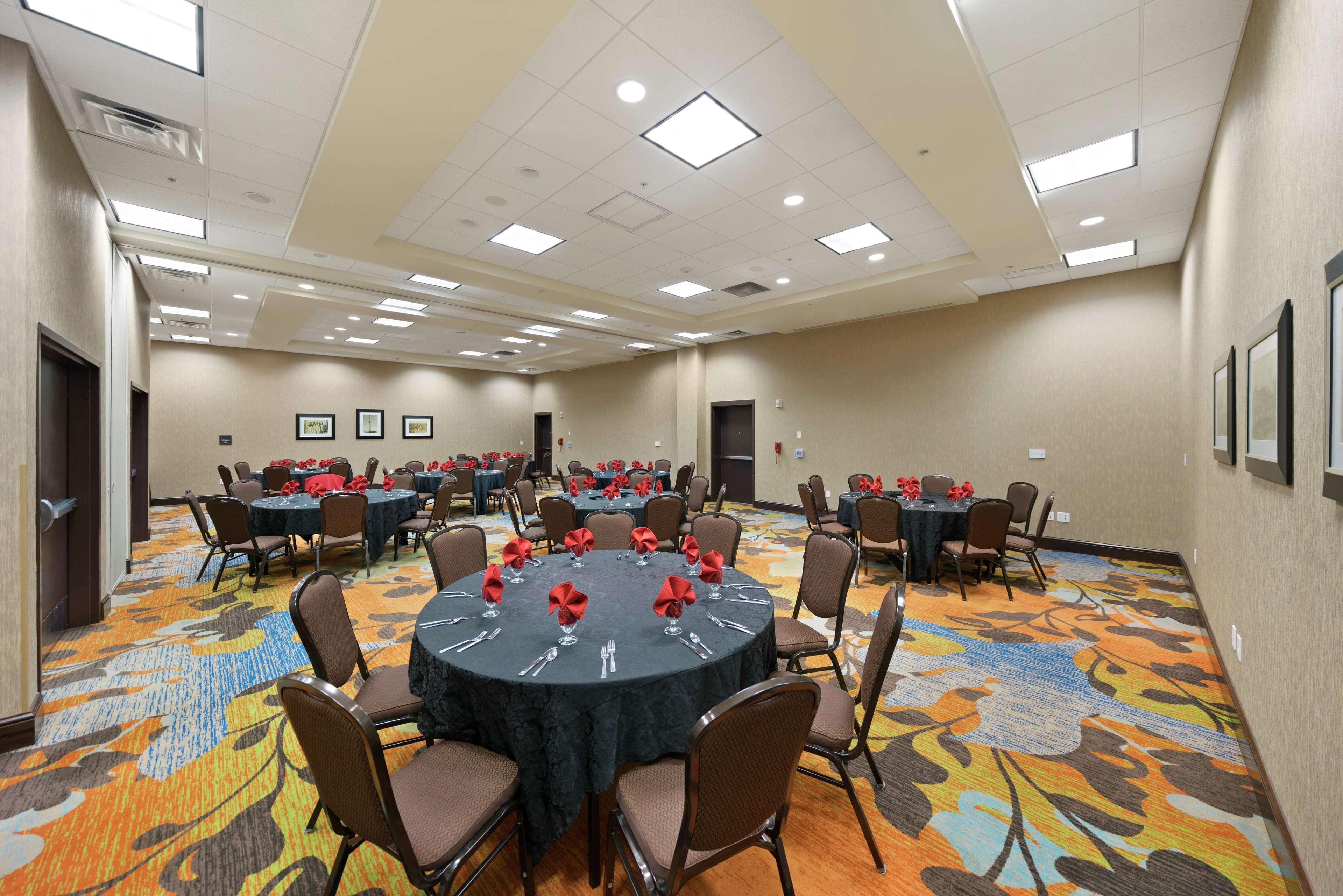 Hilton Garden Inn Lawton-Fort Sill Bagian luar foto