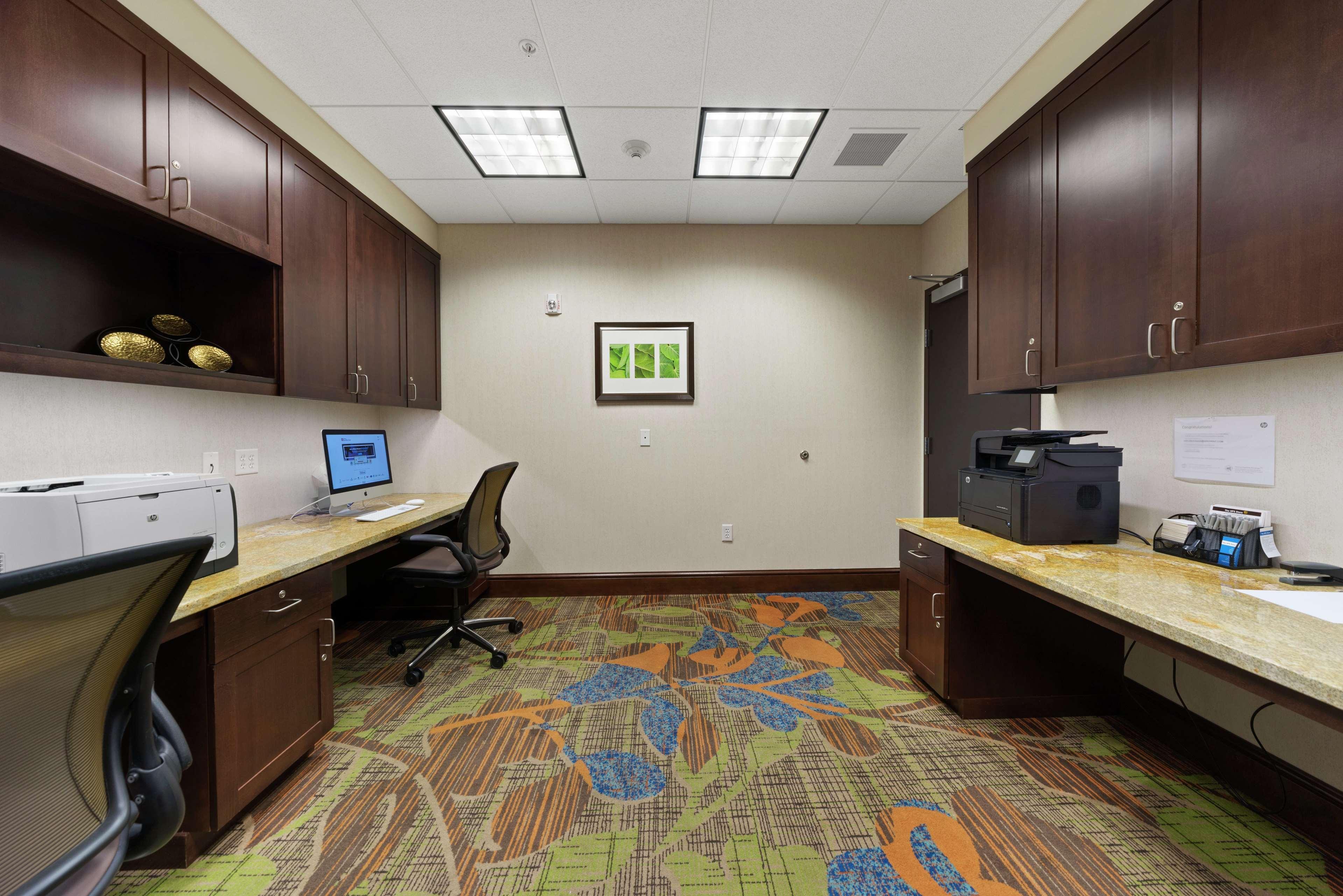 Hilton Garden Inn Lawton-Fort Sill Bagian luar foto