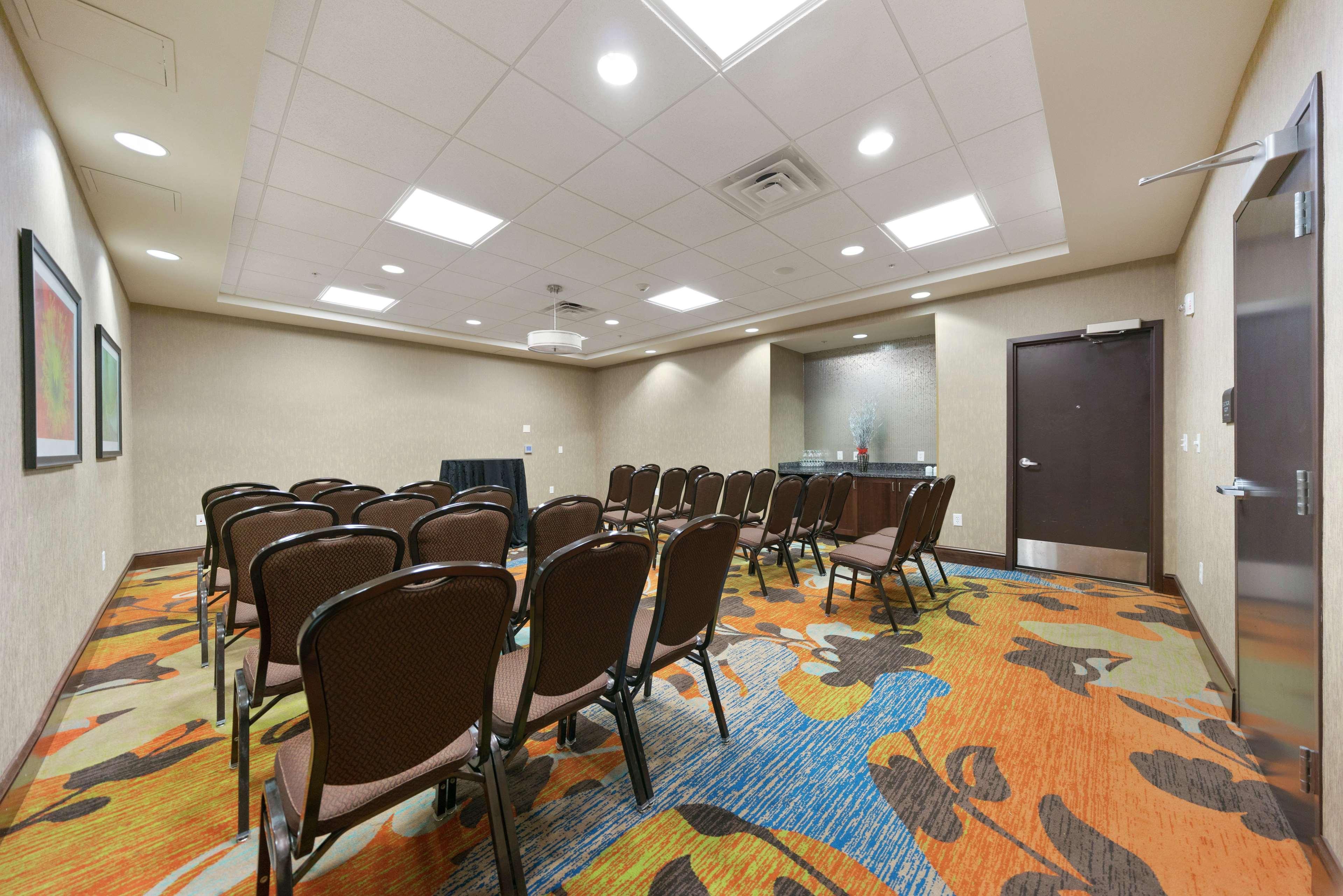 Hilton Garden Inn Lawton-Fort Sill Bagian luar foto