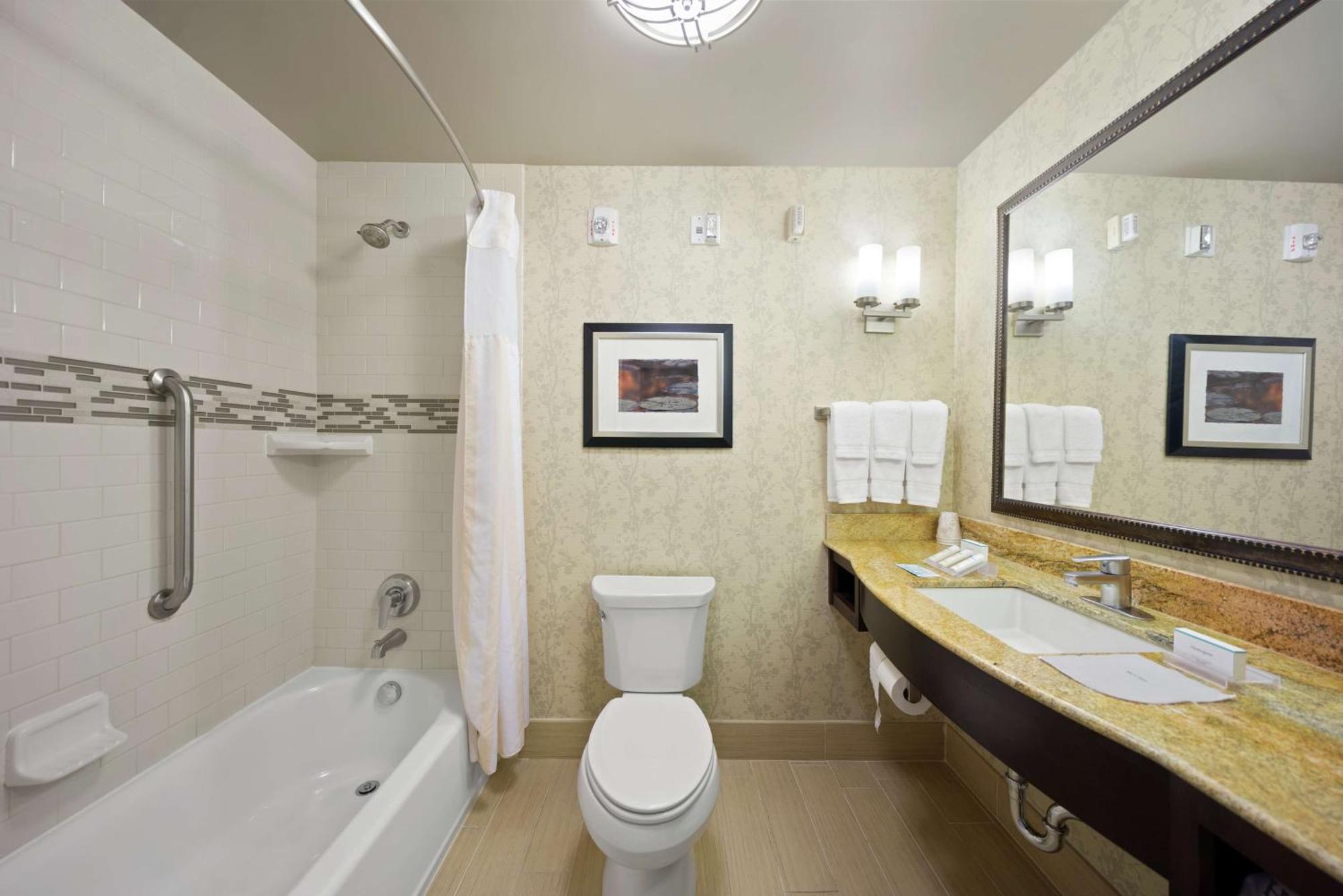 Hilton Garden Inn Lawton-Fort Sill Bagian luar foto