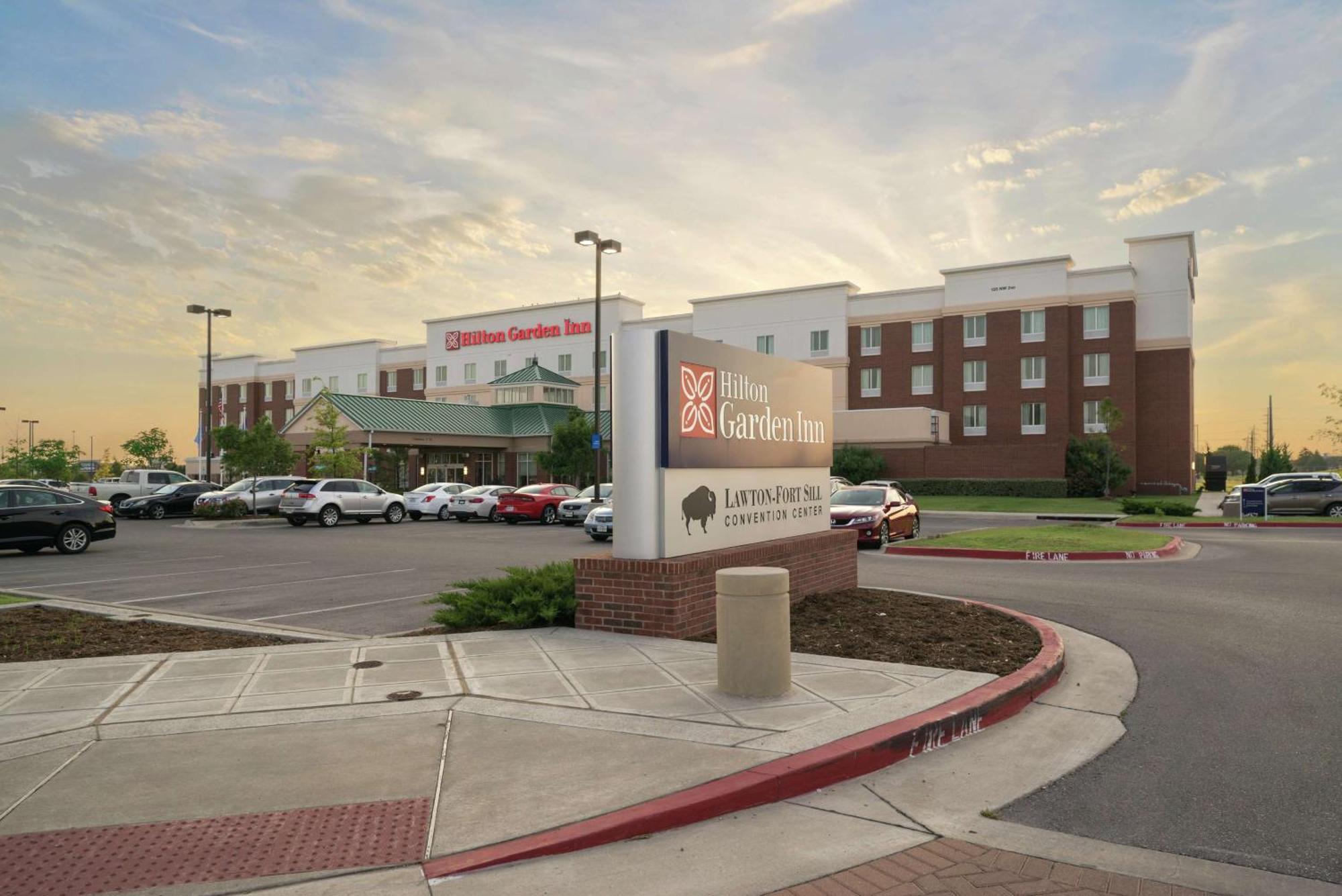 Hilton Garden Inn Lawton-Fort Sill Bagian luar foto